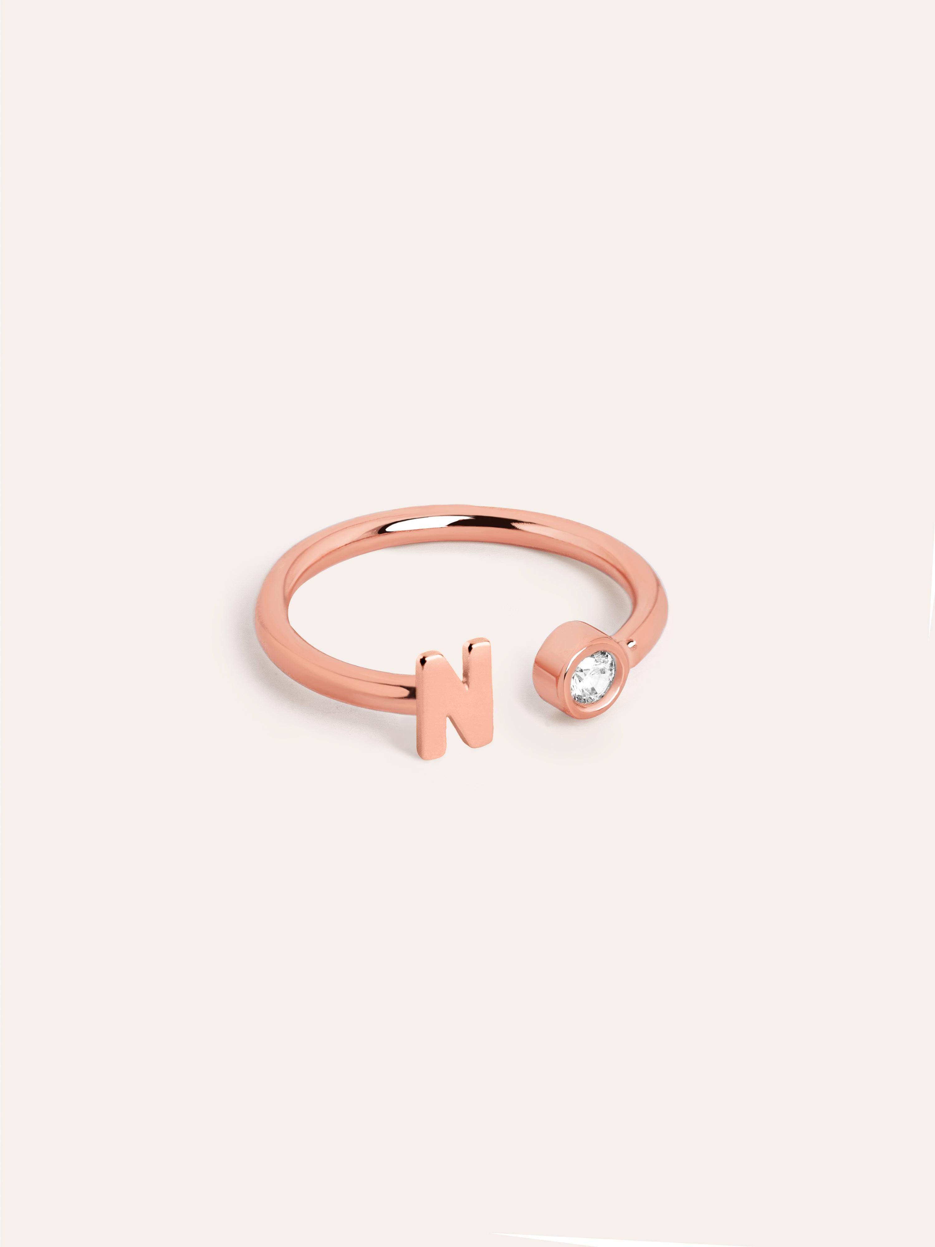 Anillo Personalizado Letter Spark Plata Baño Oro Rosa