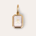 Charm Personnalisé Letter Nacre Plaqué Or