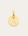 Charm Mini Medallion Letter Acero Baño Oro