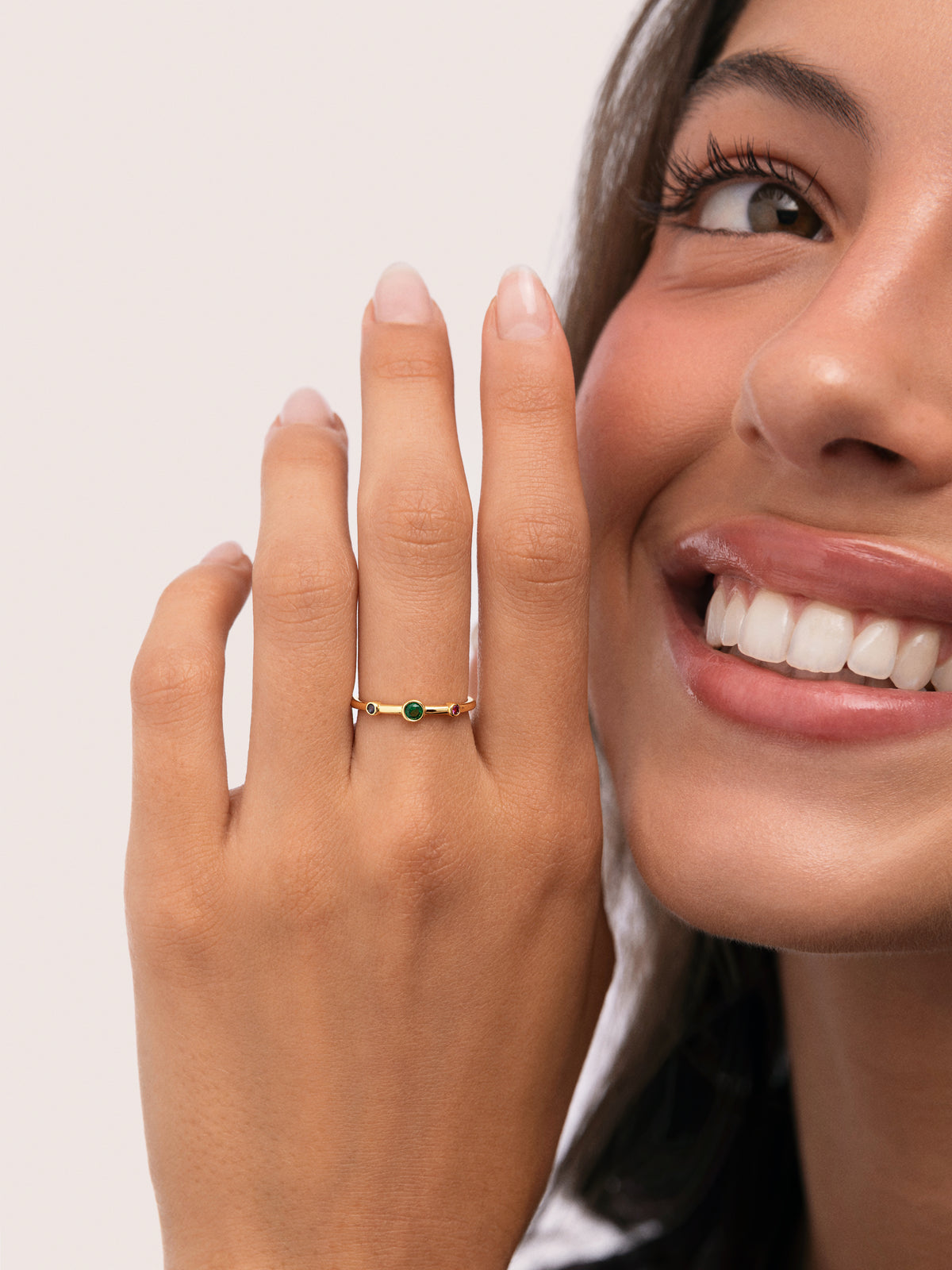 Anello Leonor Prado Placcato Oro - puesto en modelo