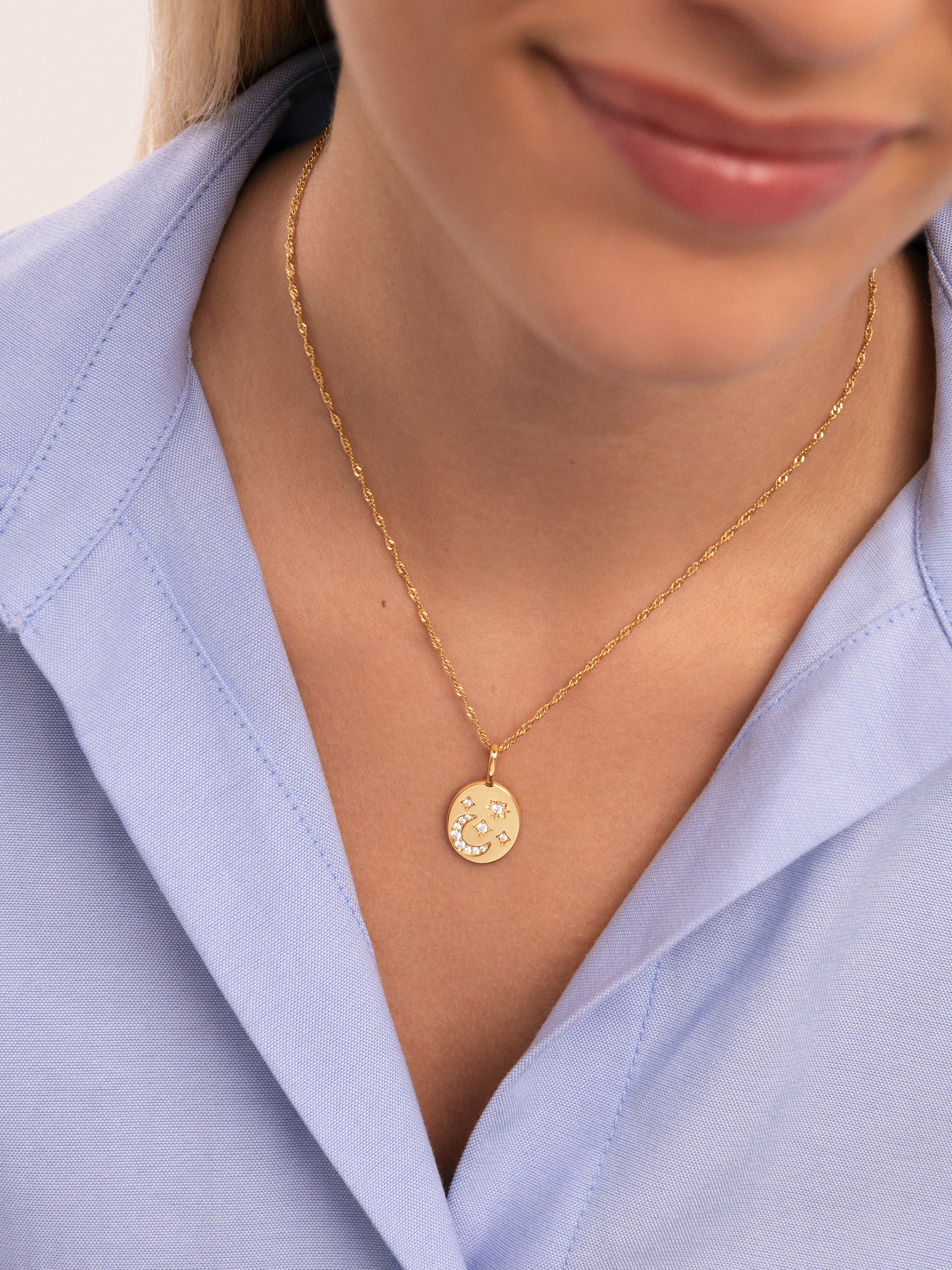 Night Medallion Gold Charm