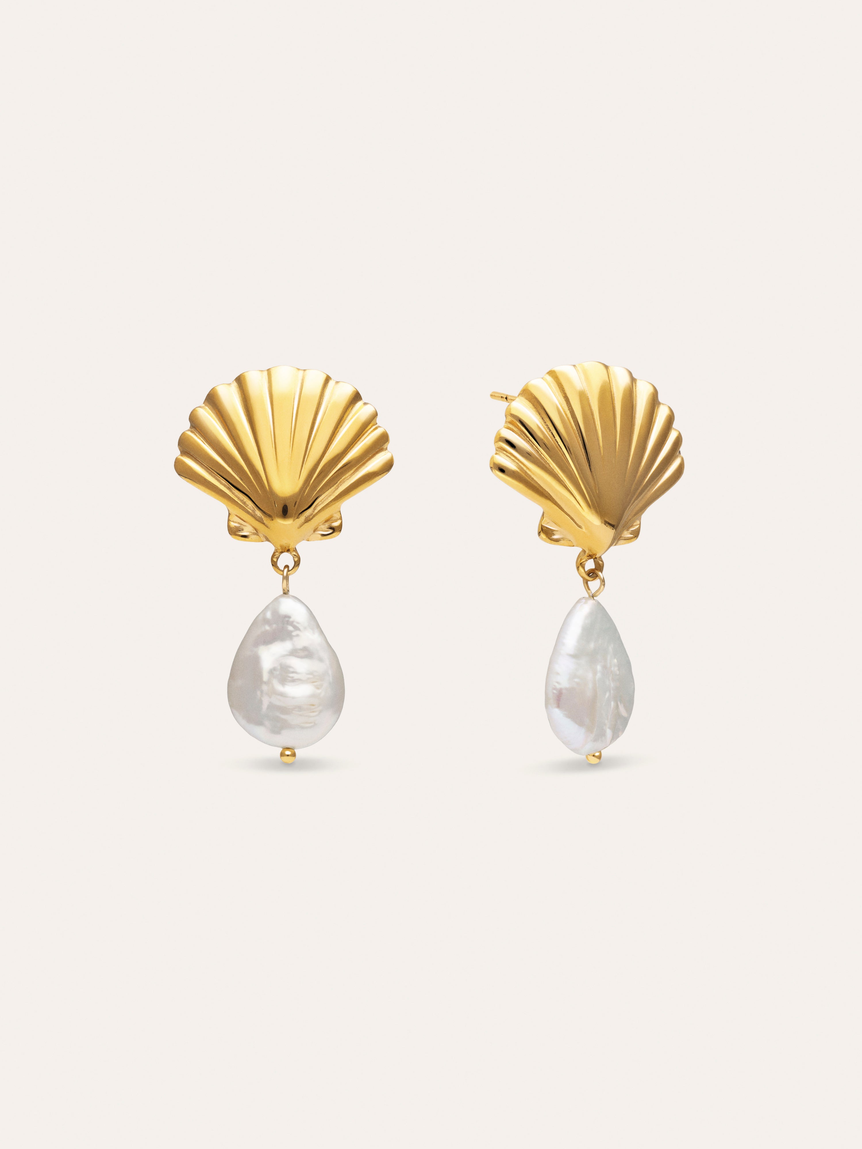 Pendientes Shelly Perla Acero Baño Oro