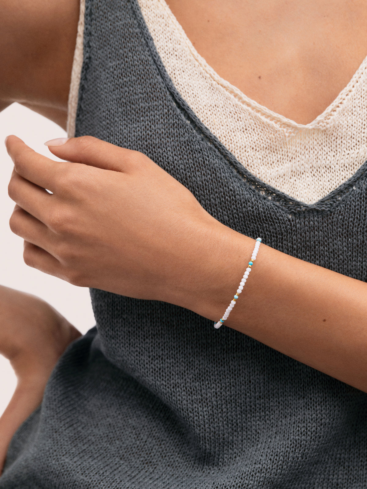 Bracelet Tarifa Acier Plaqué Or - puesto en modelo