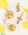 Charm Personalizado Inicial Organic Colors Baño Oro