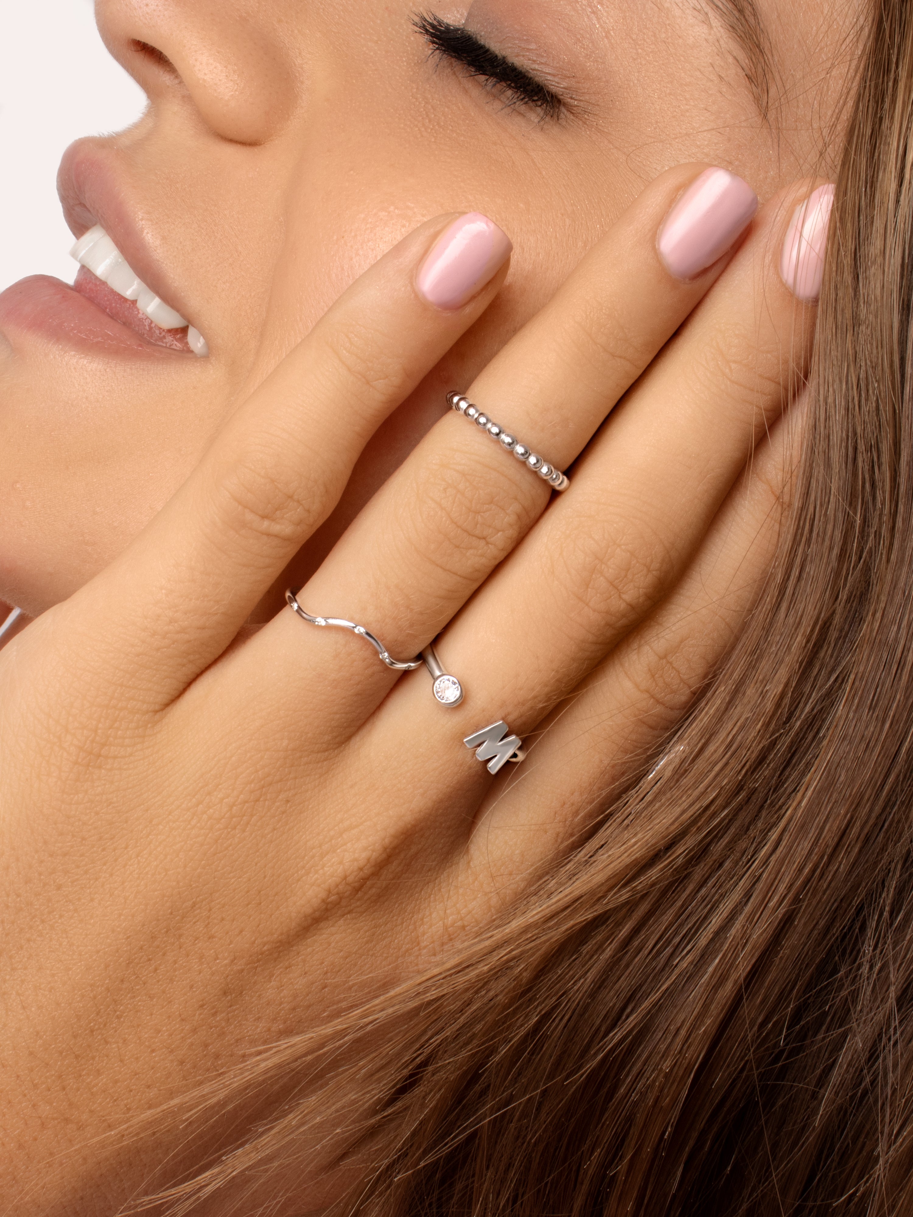 Anillo Personalizado Letter Spark Plata